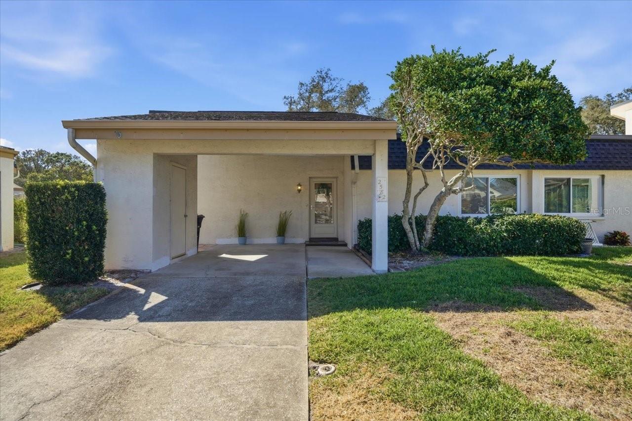 2582 FOREST RUN CT #105A, Clearwater FL 33761