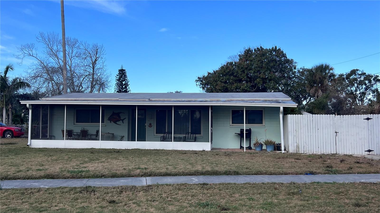 701 SUNSET DR, Tarpon Springs FL 34689