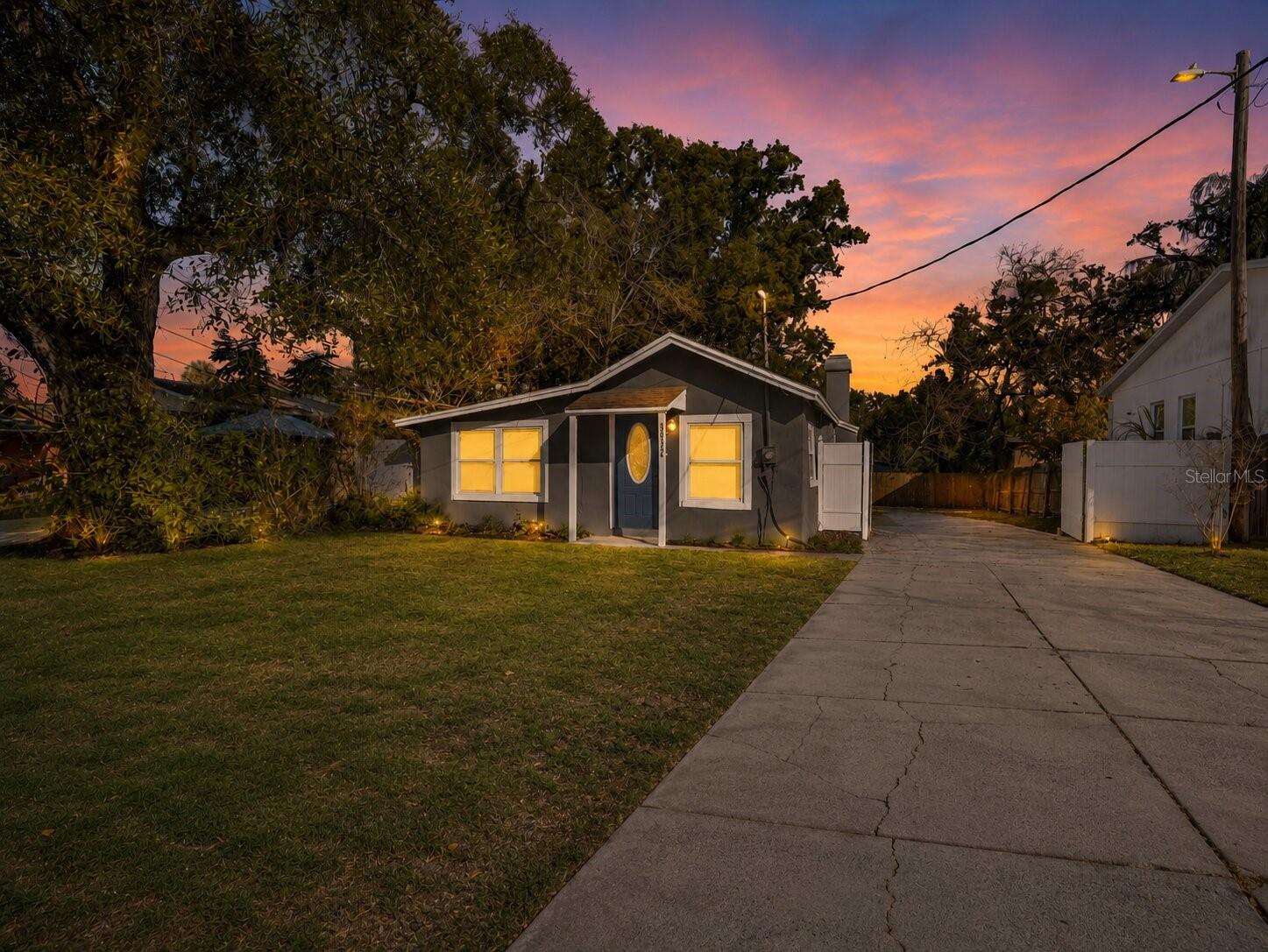3622 E MOHAWK AVE, Tampa FL 33610
