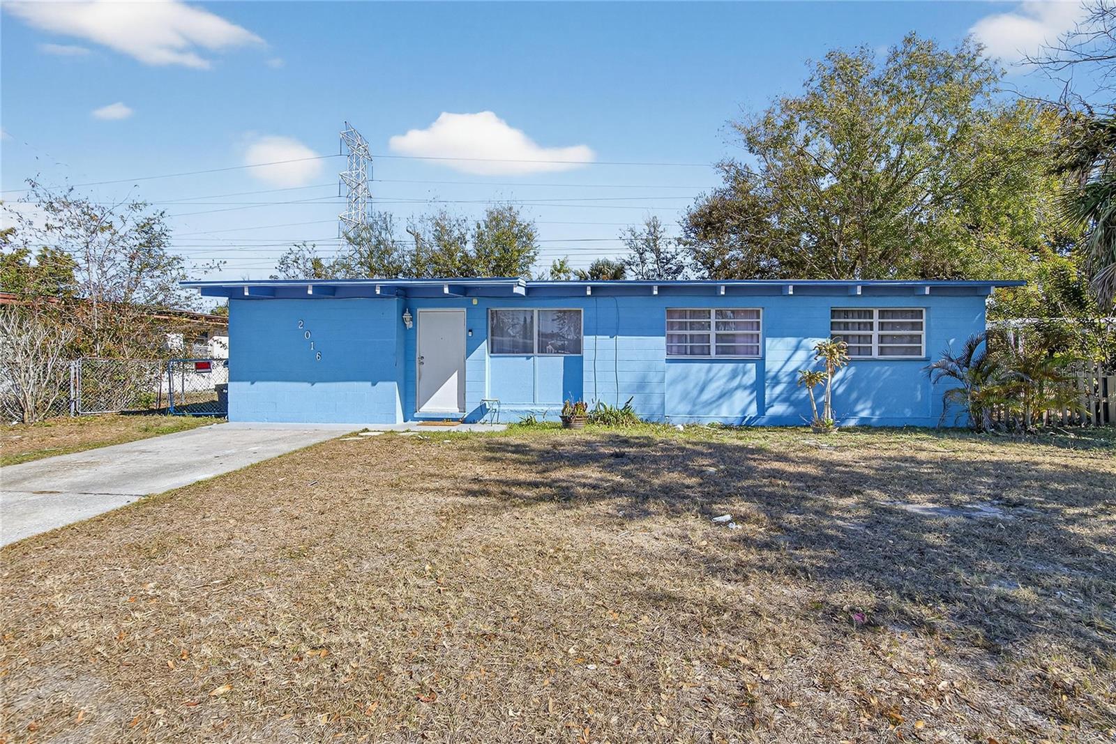 2016 WINDSOR WAY, Tampa FL 33619