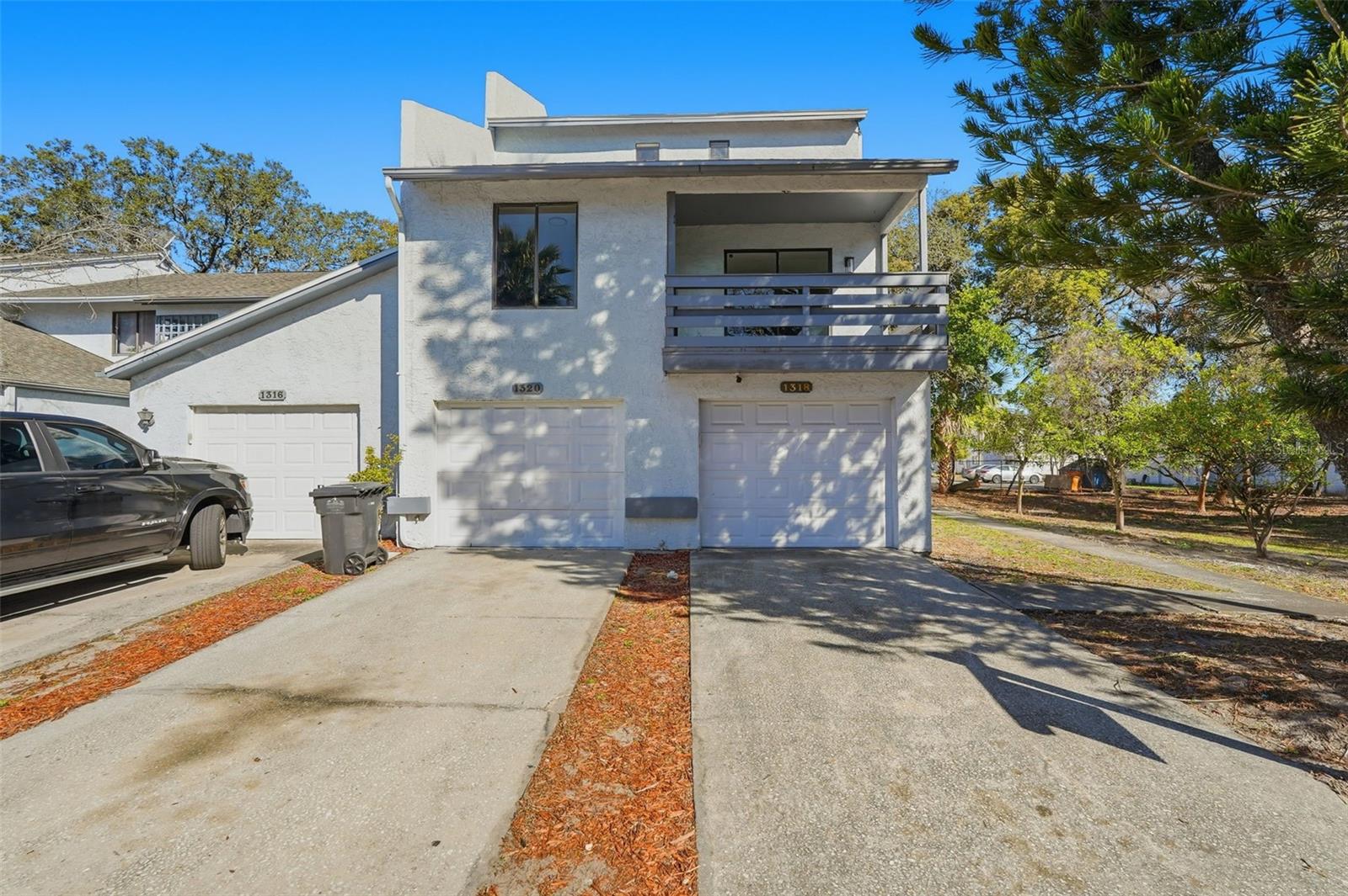 1318 MOUNTAINVIEW, Tampa FL 33612