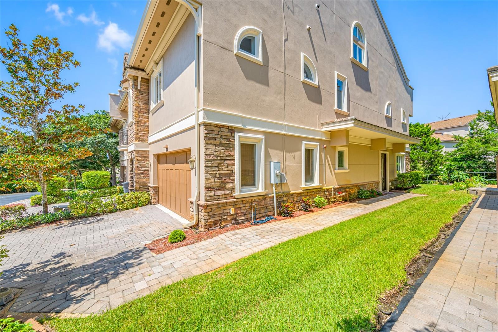 1425 HILLSIDE LANDING DR, Tarpon Springs FL 34688