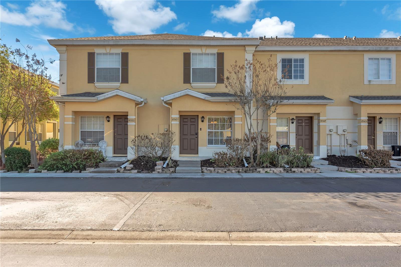 8509 TRAIL WIND DR, Tampa FL 33647