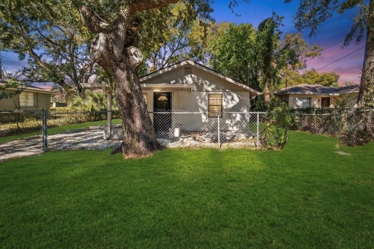 1804 E PALIFOX ST, Tampa FL 33610