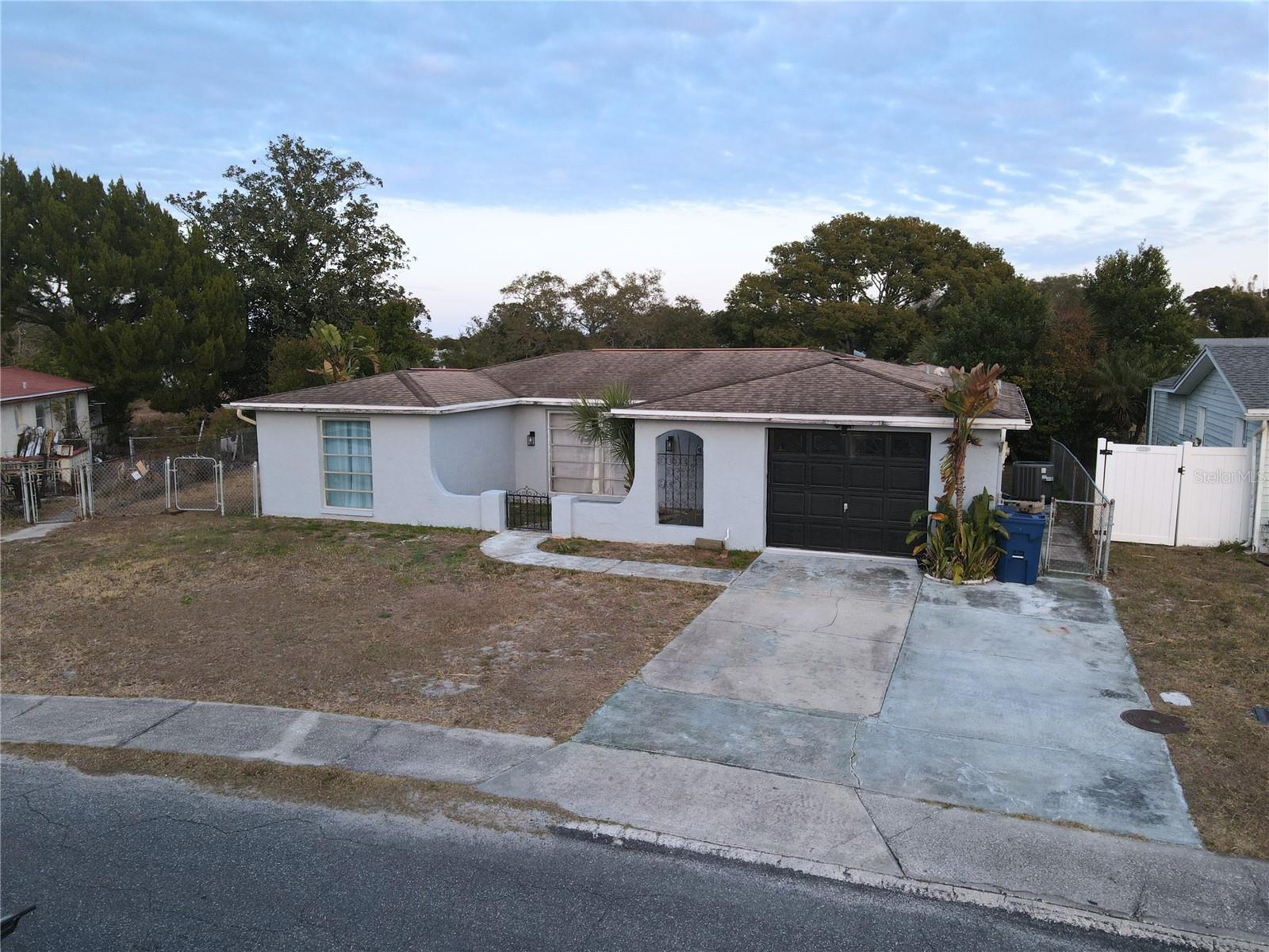 10226 GLEN MOOR LN, Port Richey FL 34668