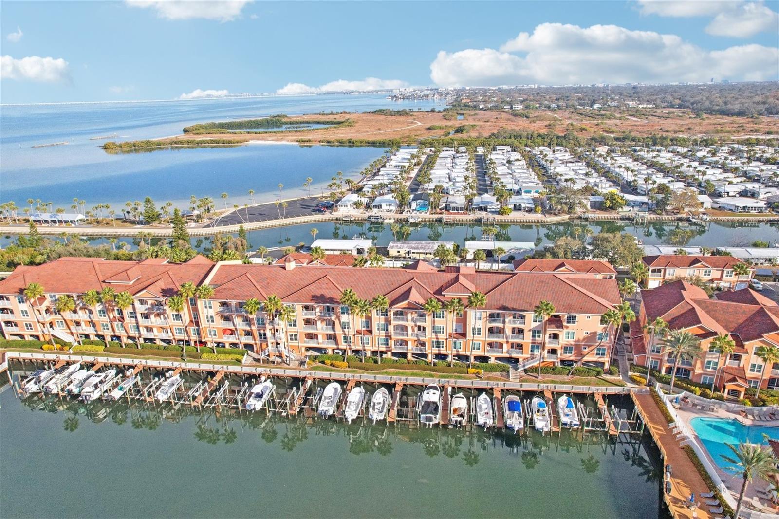 5000 CULBREATH KEY WAY #8-212, Tampa FL 33611