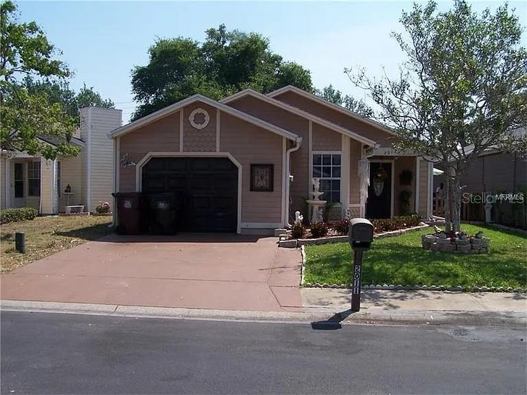 2011 PLAINFIELD DR, Orlando FL 32812