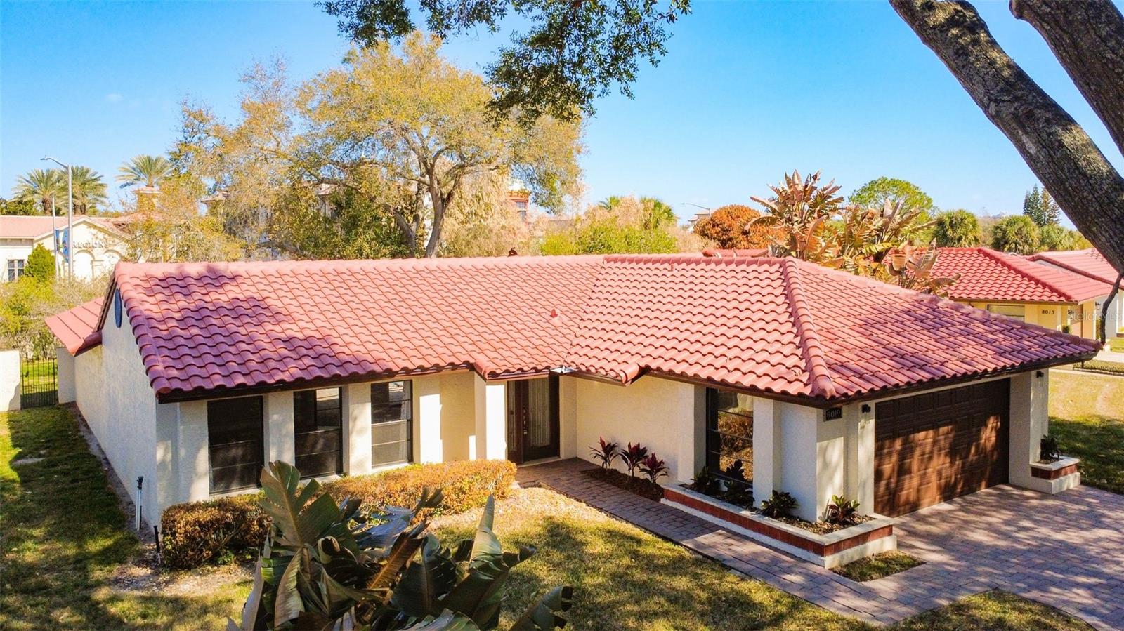 8019 N MADEIRA CT, Orlando FL 32836