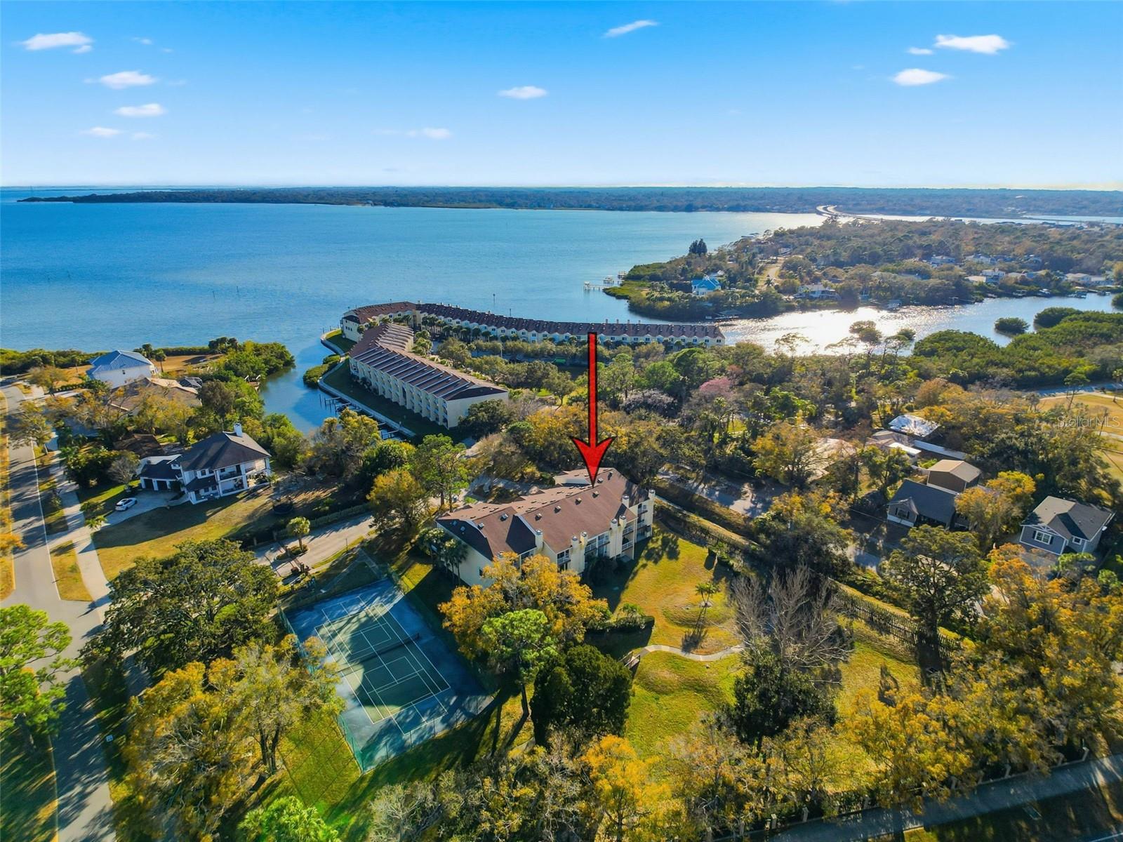 106 BRENT CIR, Oldsmar FL 34677