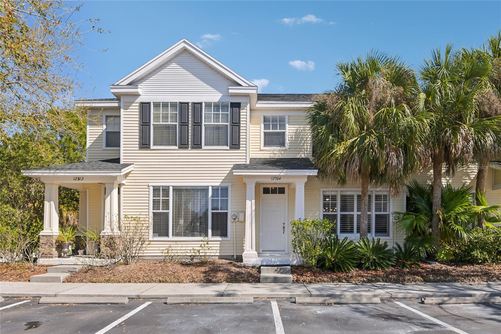 12304 COUNTRY WHITE CIR, Tampa FL 33635