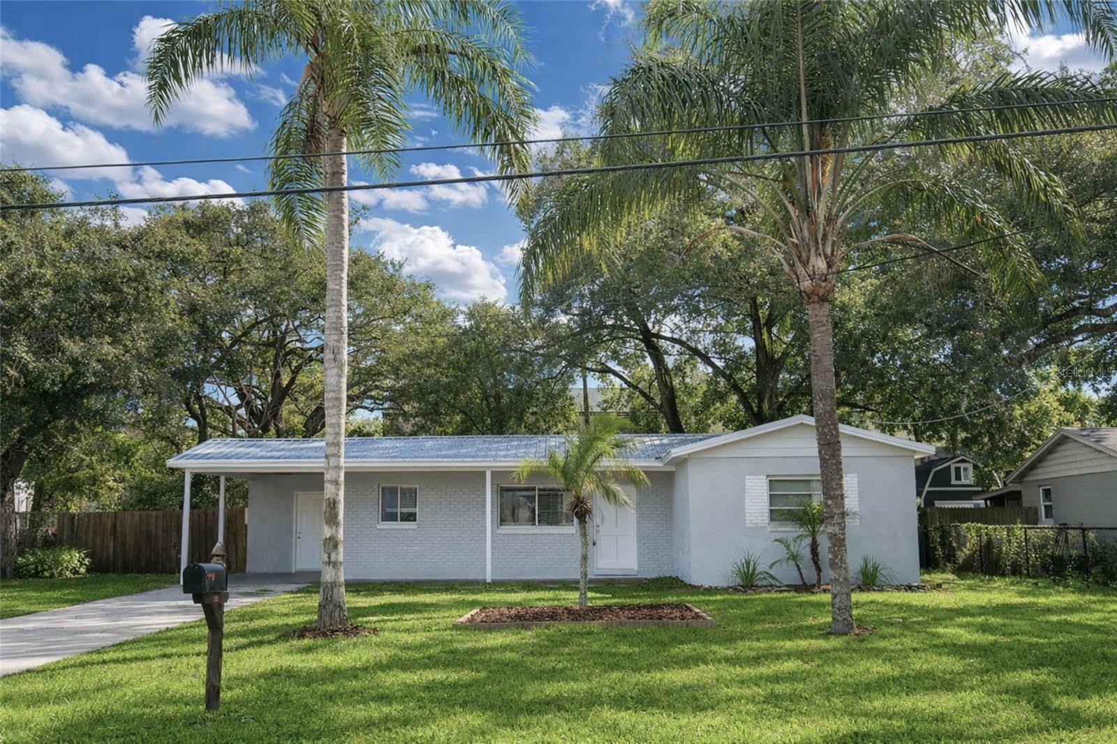 5503 E KIRBY ST, Tampa FL 33617