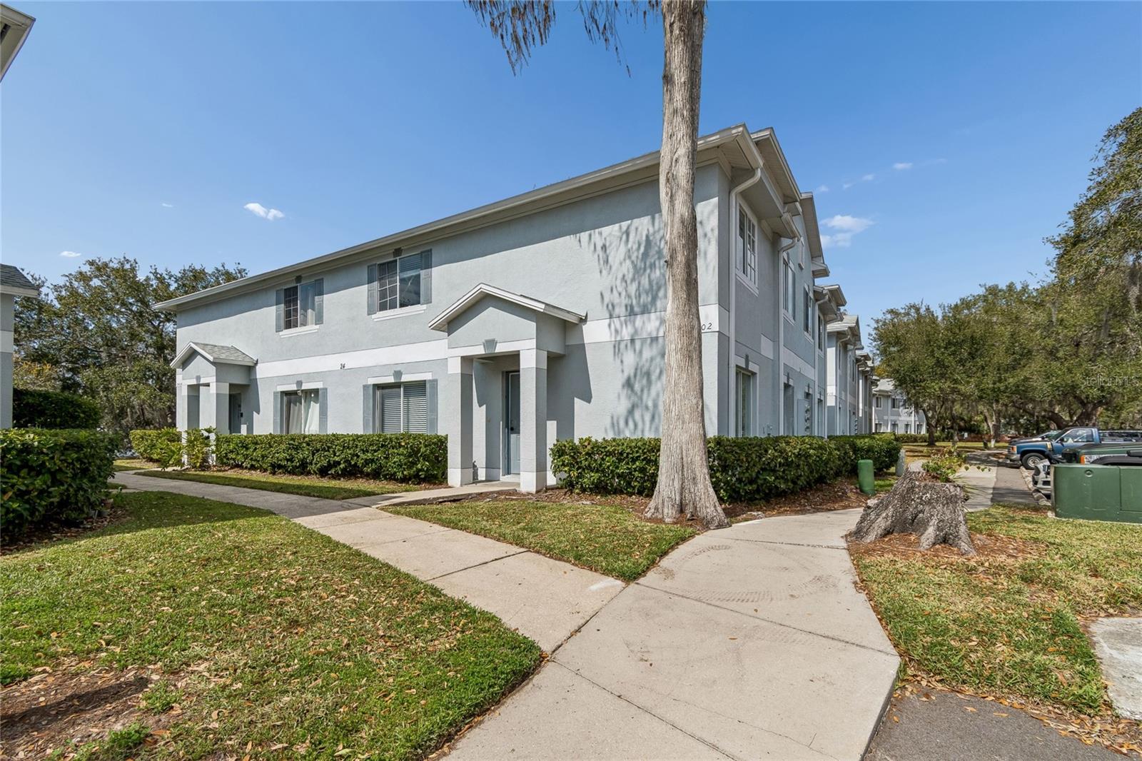 7402 E BANK DR, Tampa FL 33617