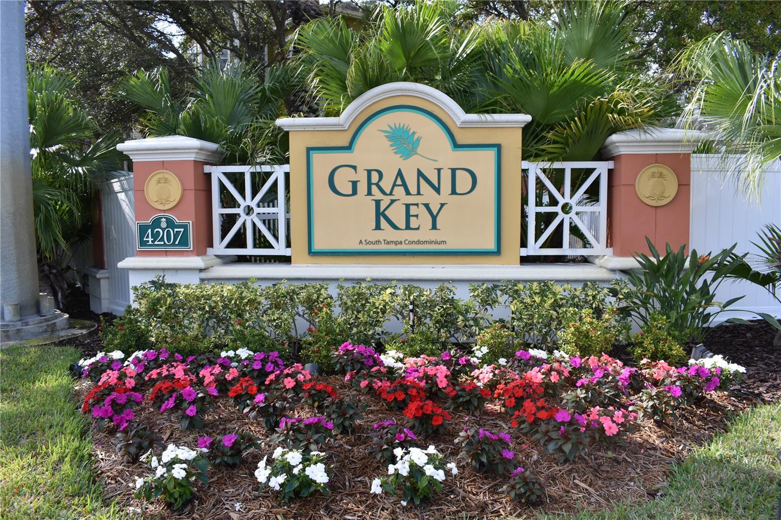 4207 S DALE MABRY HWY #12107, Tampa FL 33611