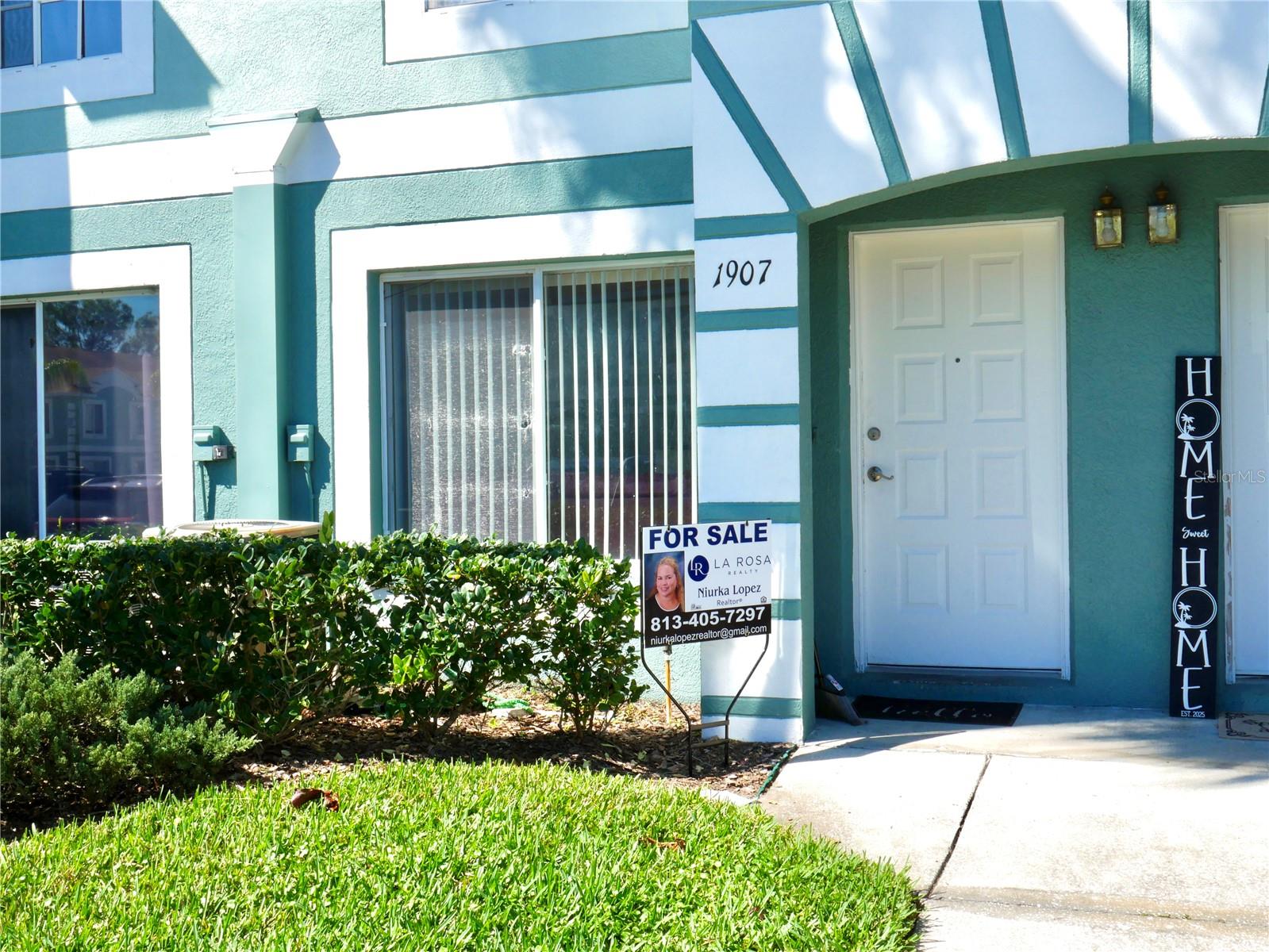 1907 FLUORSHIRE DR, Brandon FL 33511