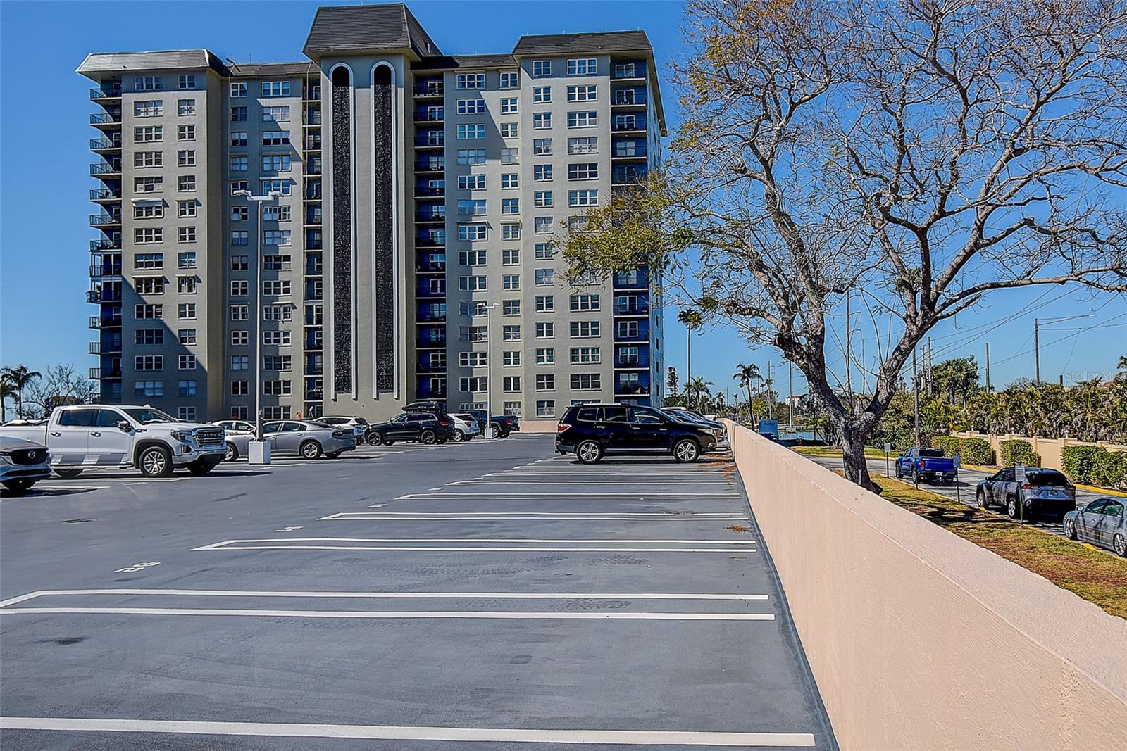 5220 BRITTANY DR S #509, St Petersburg FL 33715