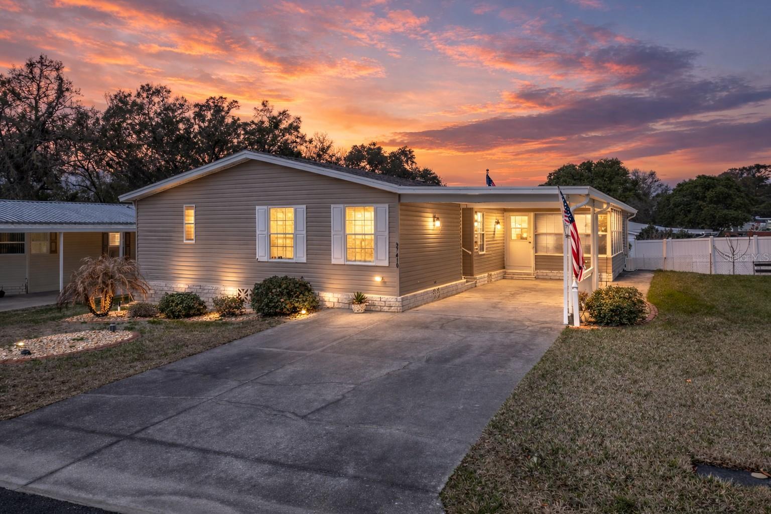 37410 NEUKOM AVE, Zephyrhills FL 33541