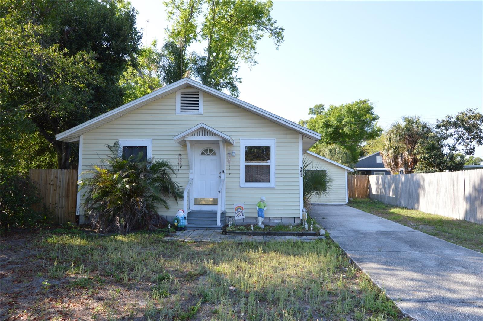 2852 60TH AVE N, St Petersburg FL 33714