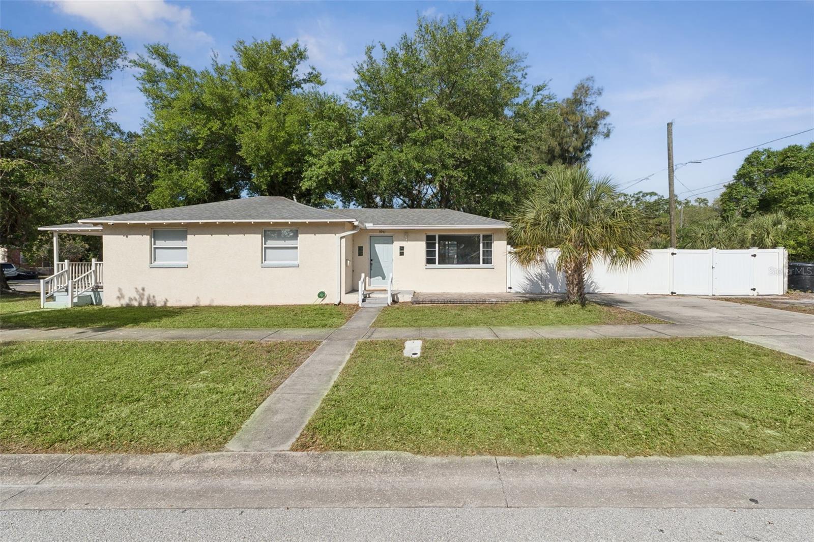 3947 GROVE ST S, St Petersburg FL 33705