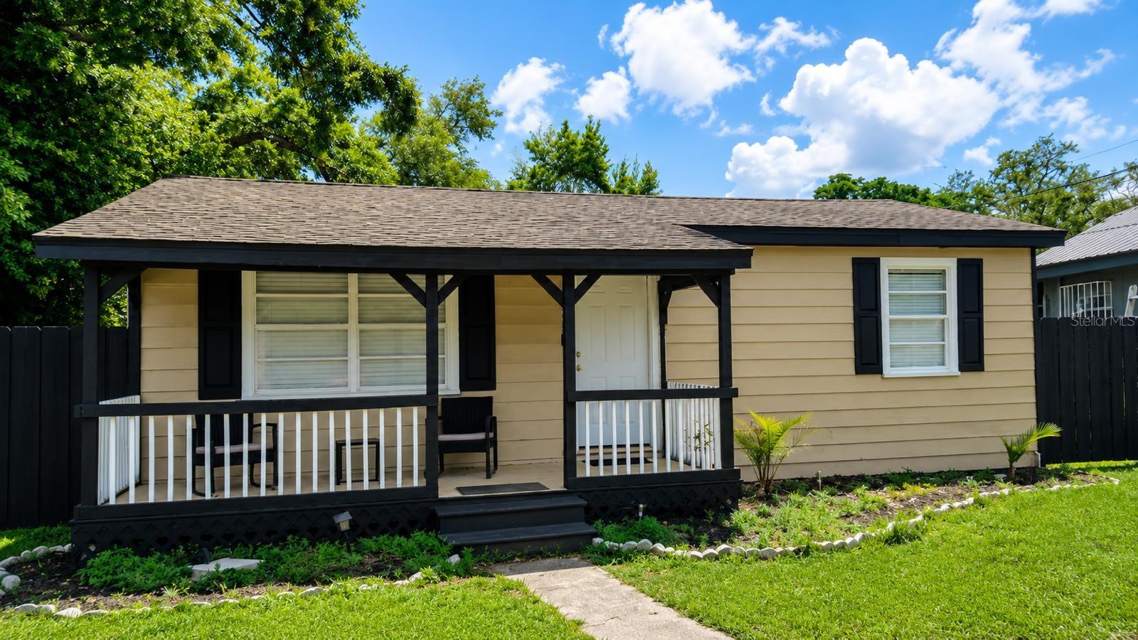 2109 E NAVAJO AVE, Tampa FL 33612