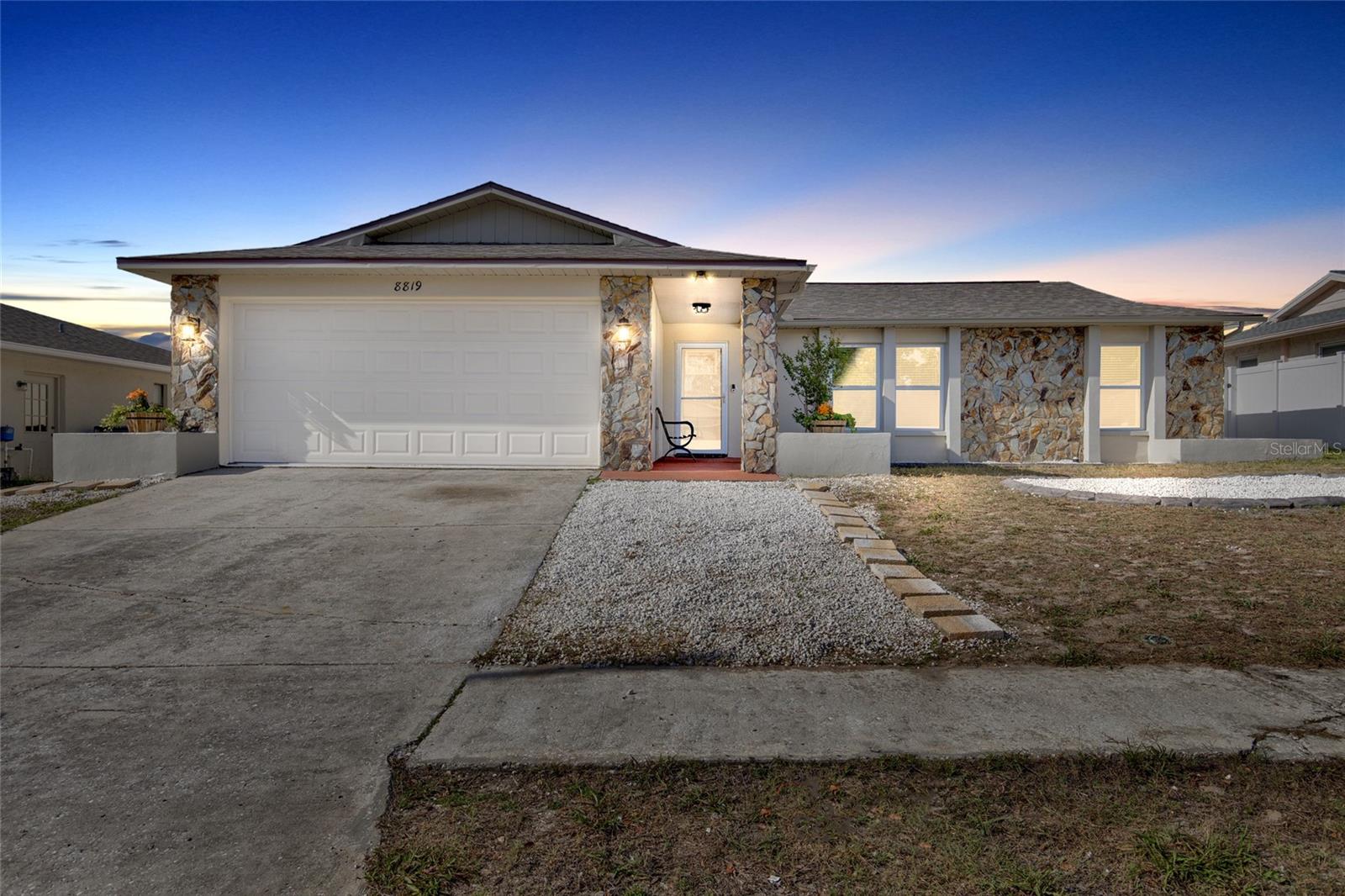 8819 WOODMONT LN, Port Richey FL 34668
