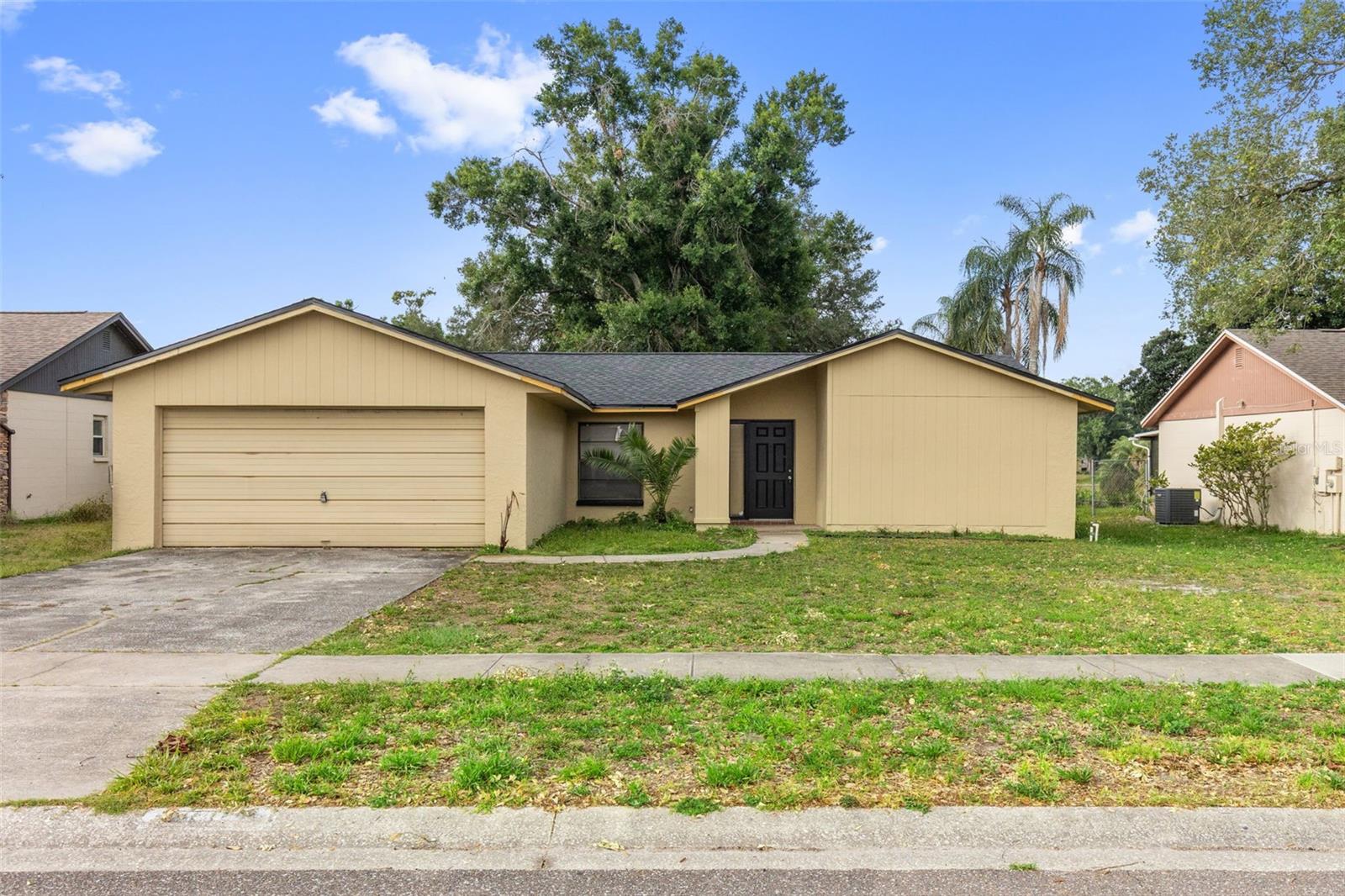 17635 MEADOWBRIDGE DR, Lutz FL 33549