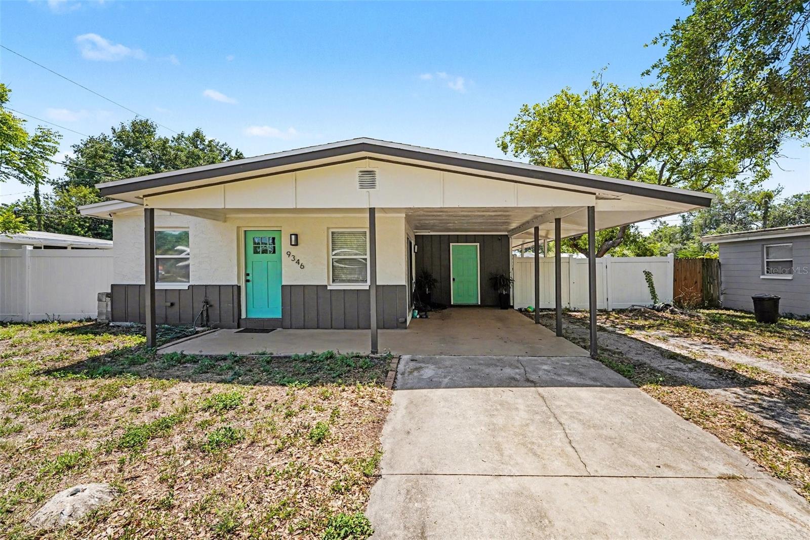 9346 89TH AVE, Seminole FL 33777