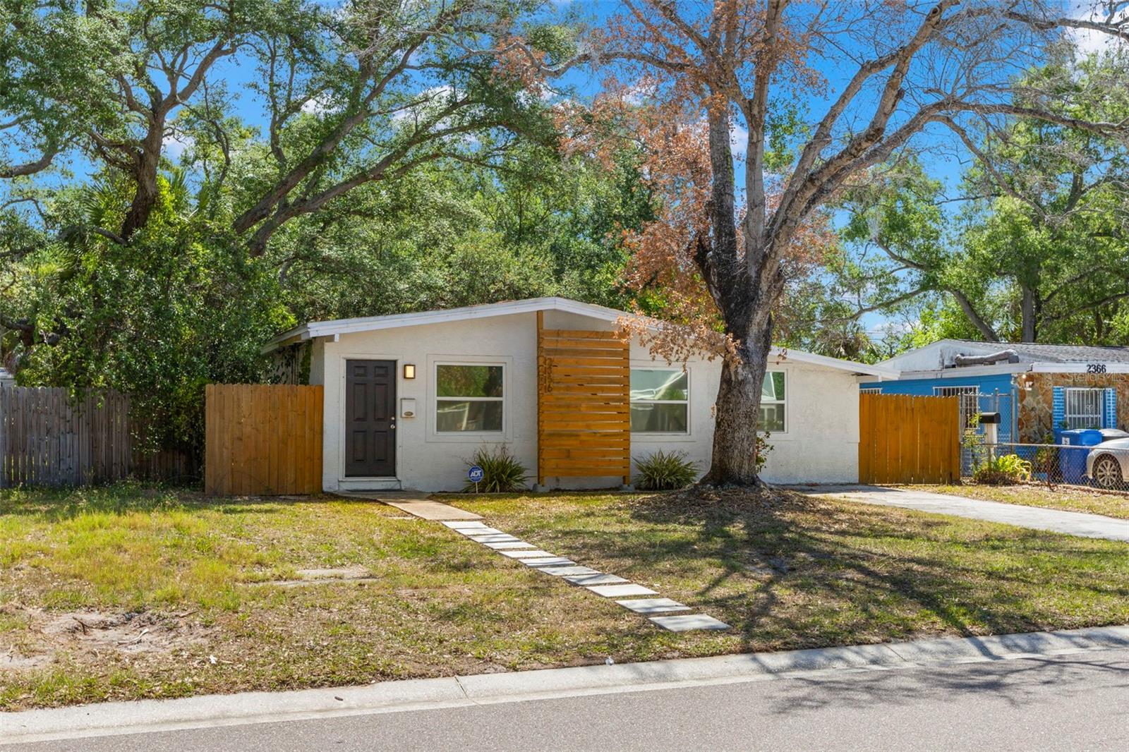 2356 KINGSTON ST S, St Petersburg FL 33711