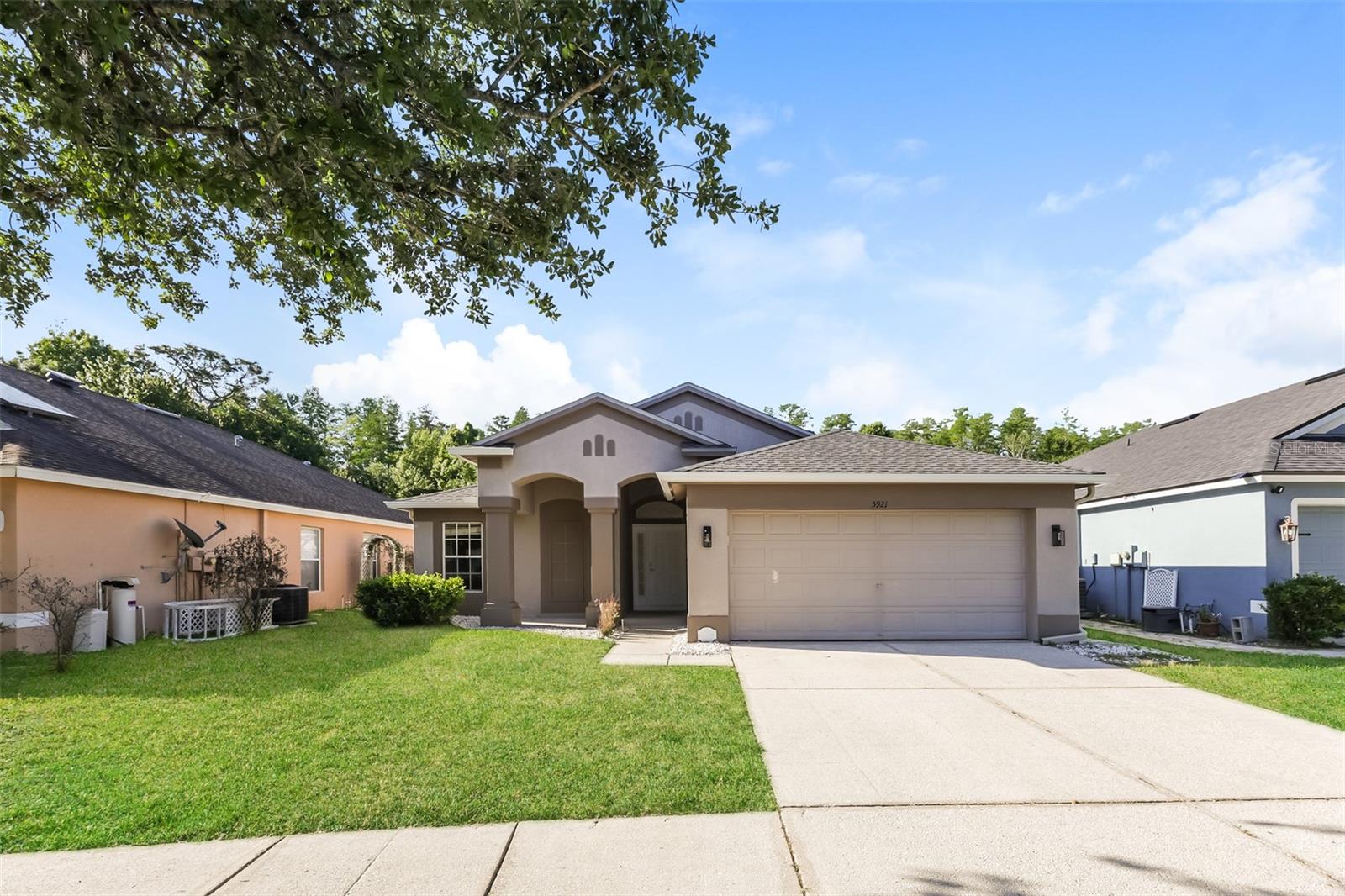 5921 WAR ADMIRAL DR, Wesley Chapel FL 33544