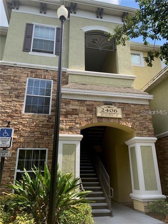 2406 COURTNEY MEADOWS CT #104, Tampa FL 33619