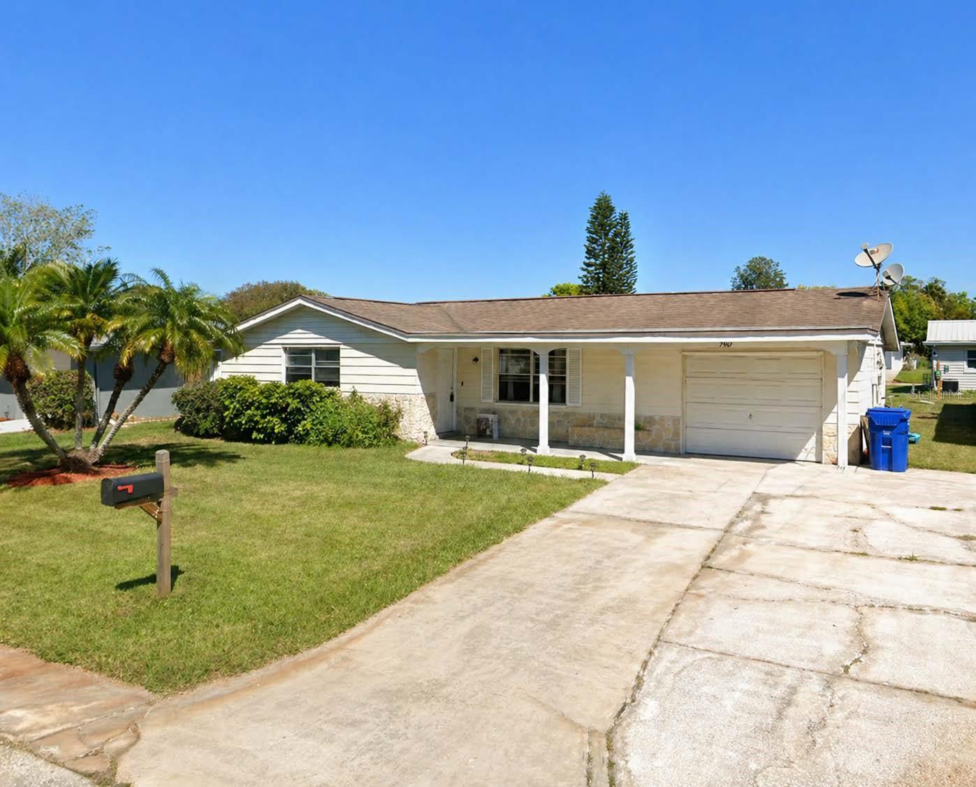 7907 YUCCA DR, New Port Richey FL 34653