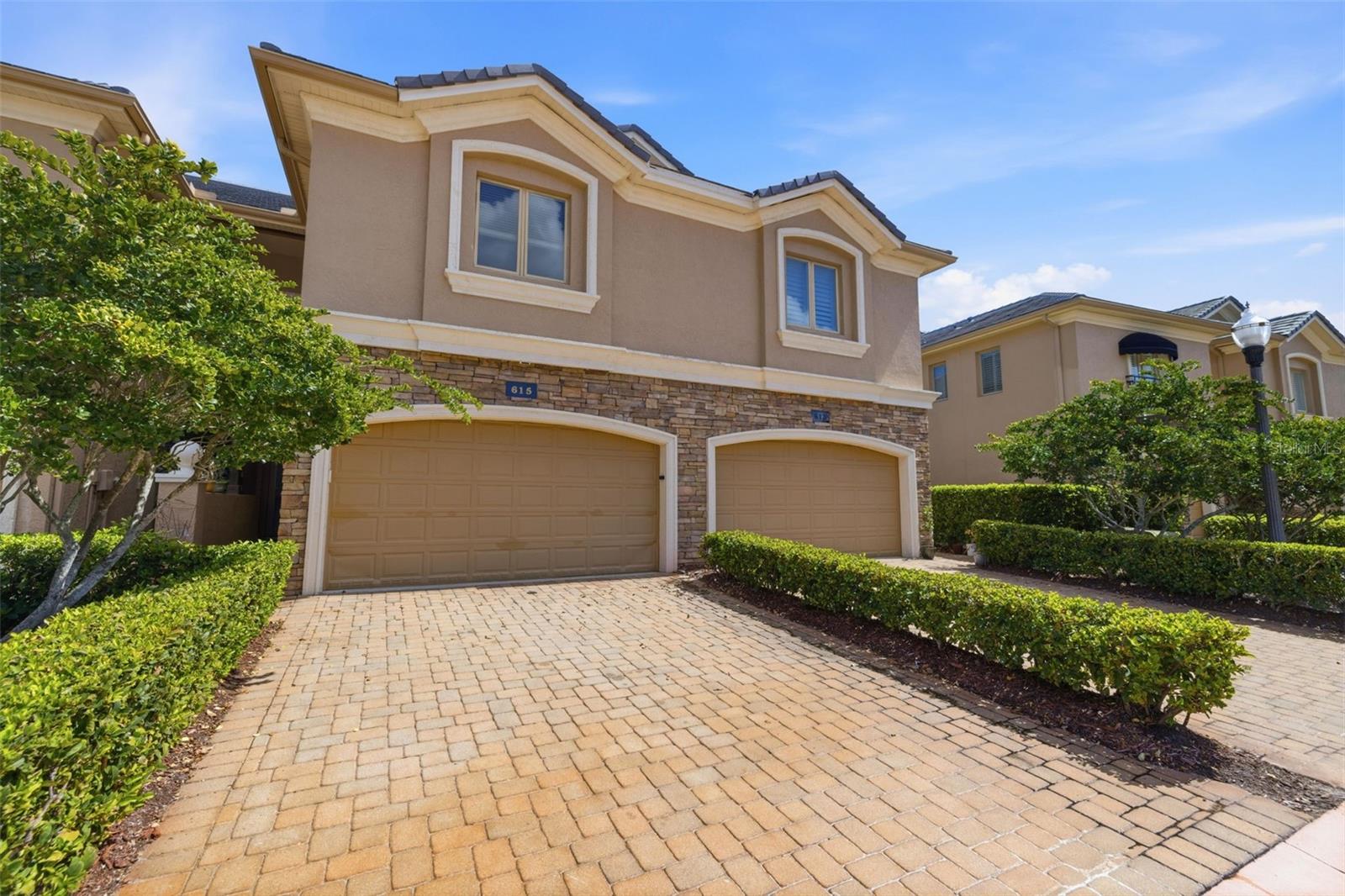 615 SAXONY BLVD, St Petersburg FL 33716