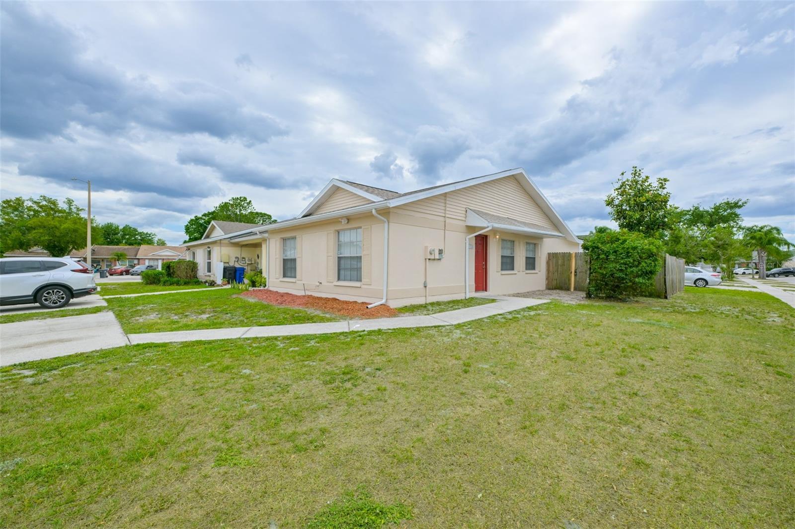 1720 OAK BRANCH CT, Brandon FL 33511