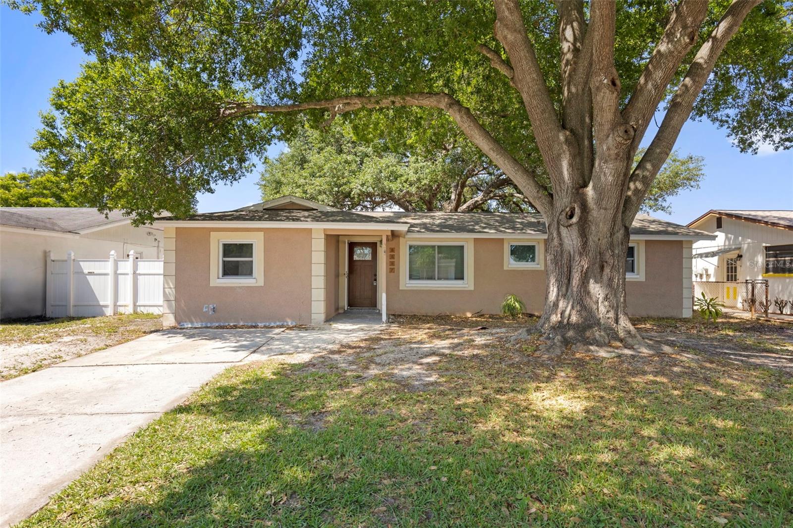 5557 146TH TER N, Clearwater FL 33760