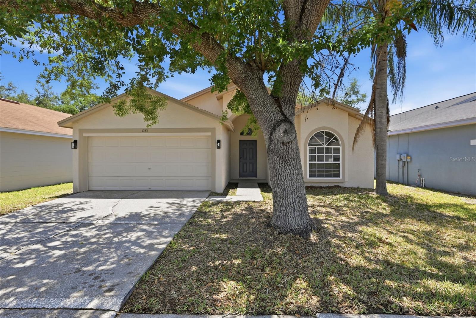 1653 PORTSMOUTH LAKE DR, Brandon FL 33511