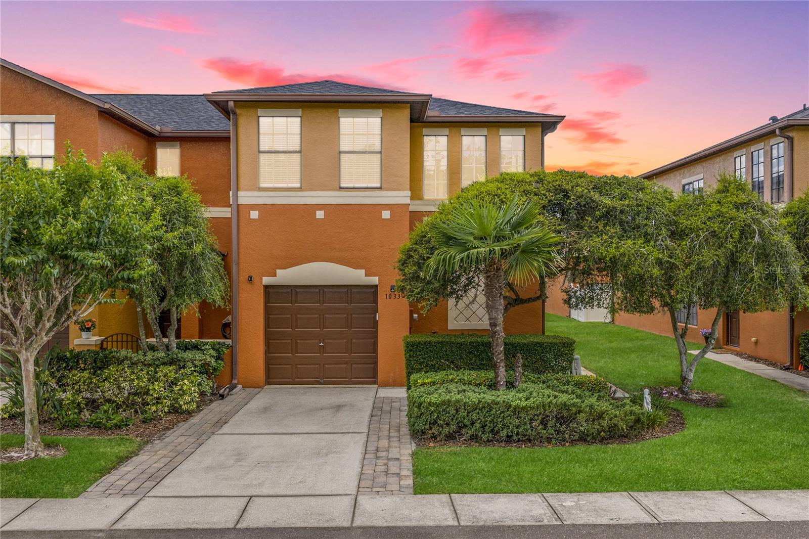 1033 BLACKWATER DR, Wesley Chapel FL 33543