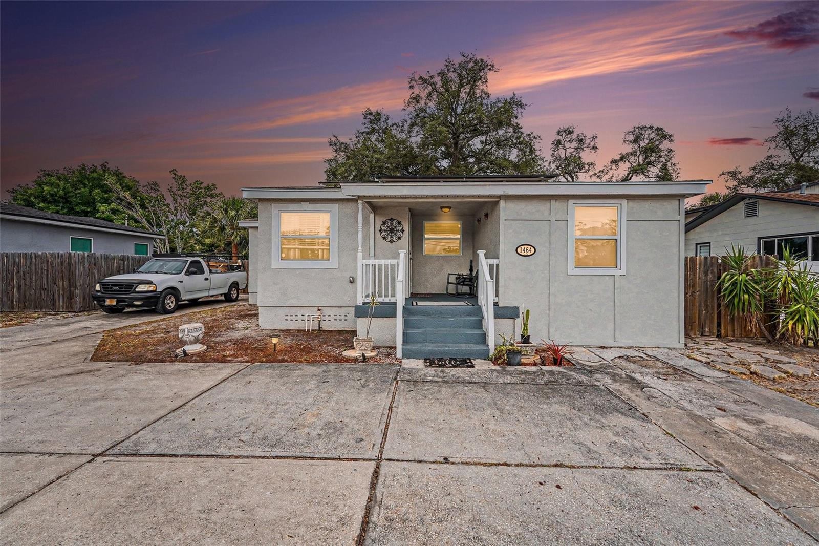 1464 DRUID RD E, Clearwater FL 33756