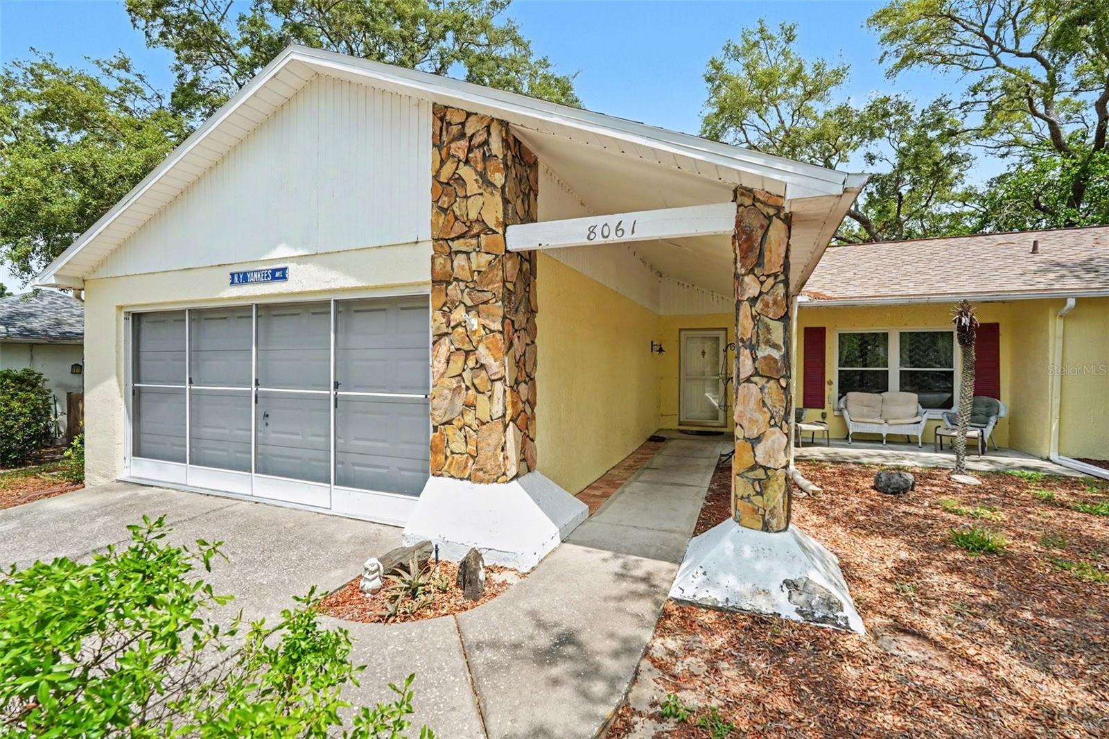8061 PHILATELIC DR, Spring Hill FL 34606