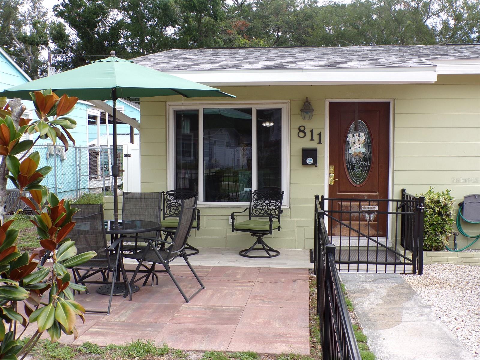 811 48TH AVE N, St Petersburg FL 33703