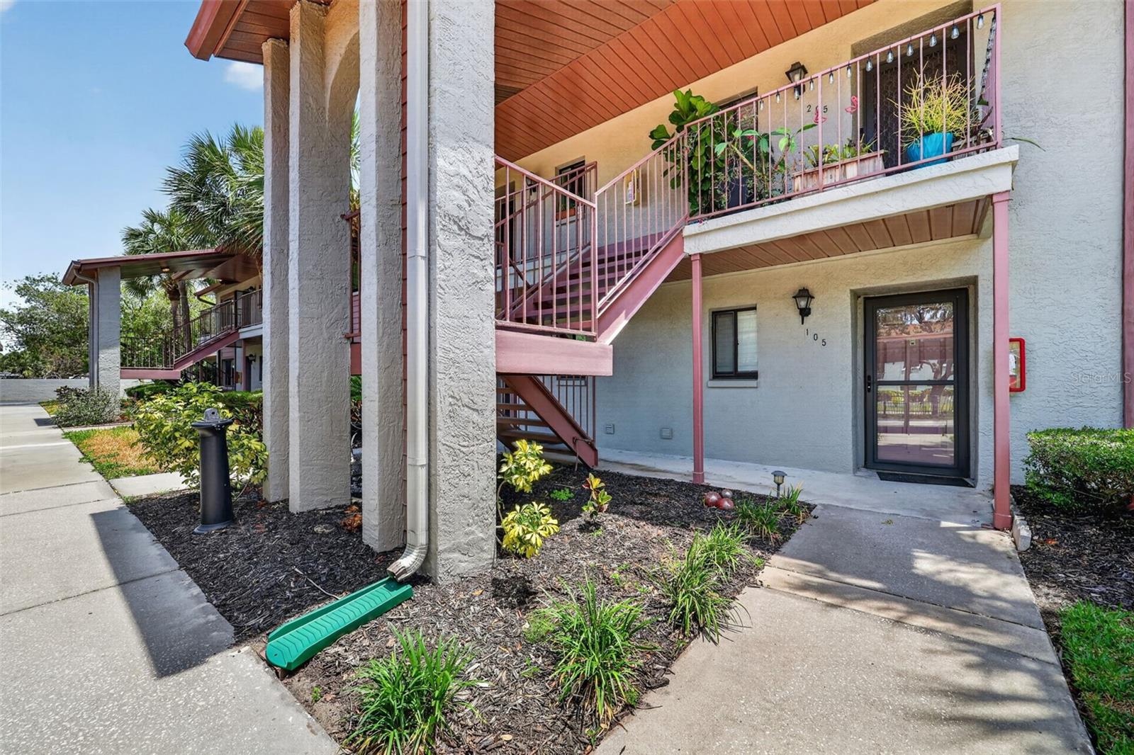 731 83RD AVE N #105, St Petersburg FL 33702
