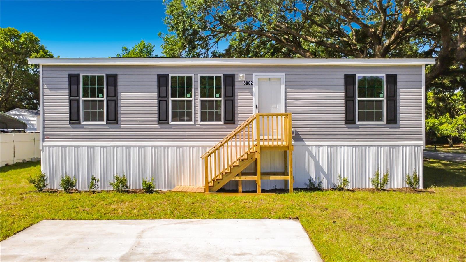 8002 MOBILAIRE DR, Orlando FL 32822