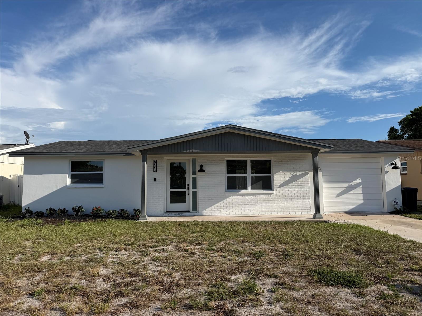 7220 FOX HOLLOW DR, Port Richey FL 34668