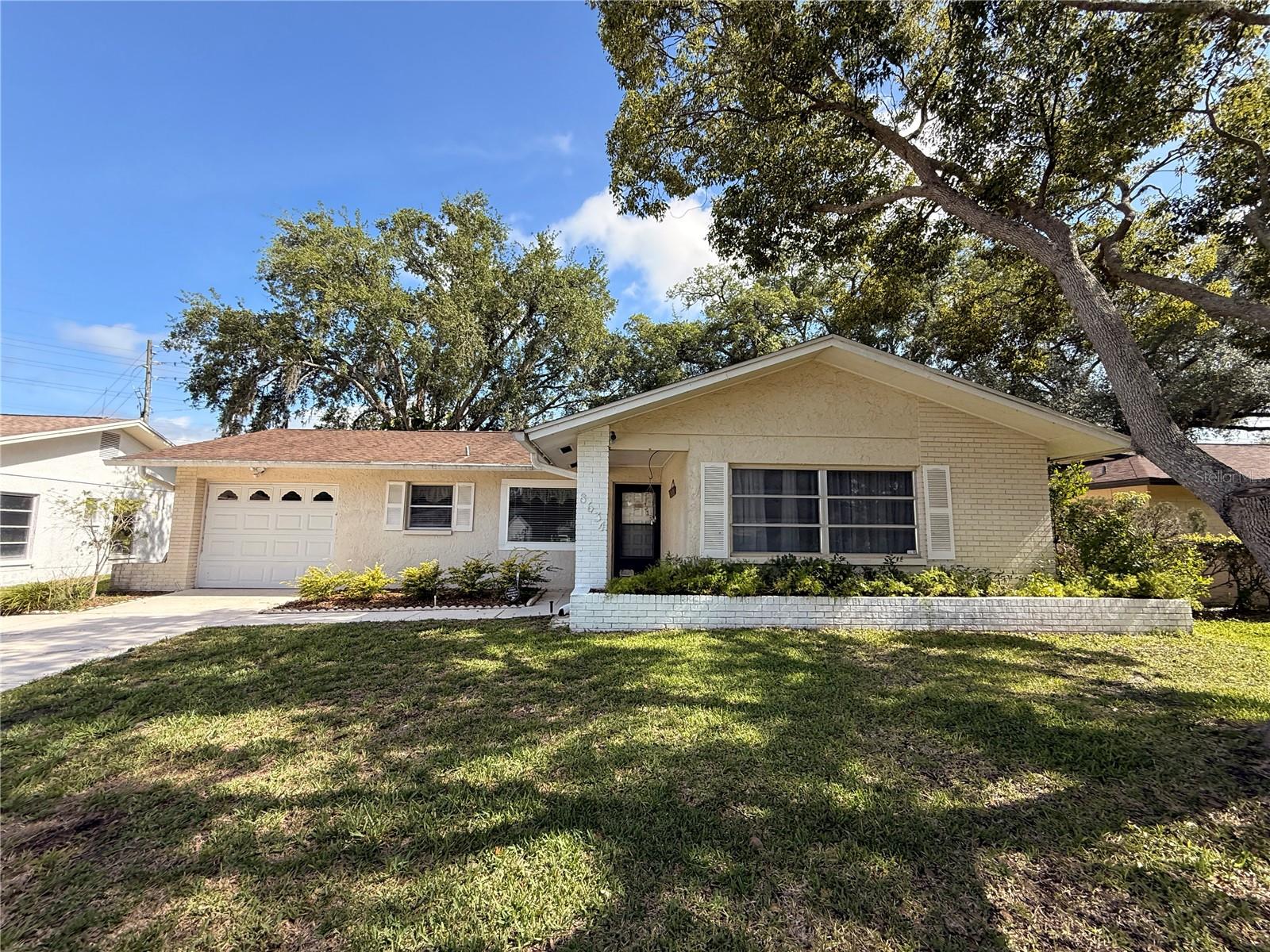 8634 WINDING WOOD DR, Port Richey FL 34668