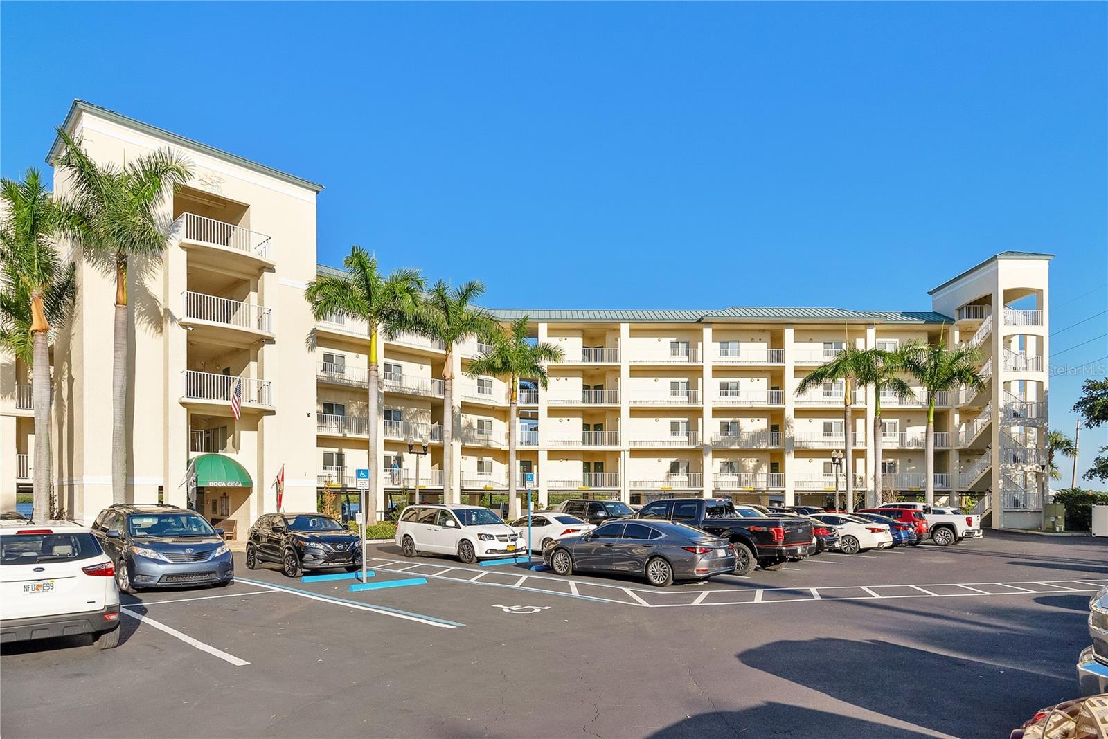 8800 BAY PINES BLVD #102, St Petersburg FL 33709