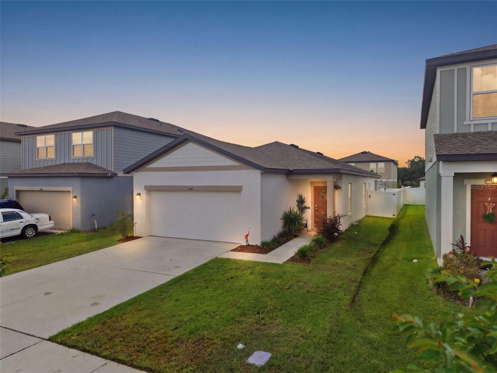 35498 SHADE FERN LN, Zephyrhills FL 33541