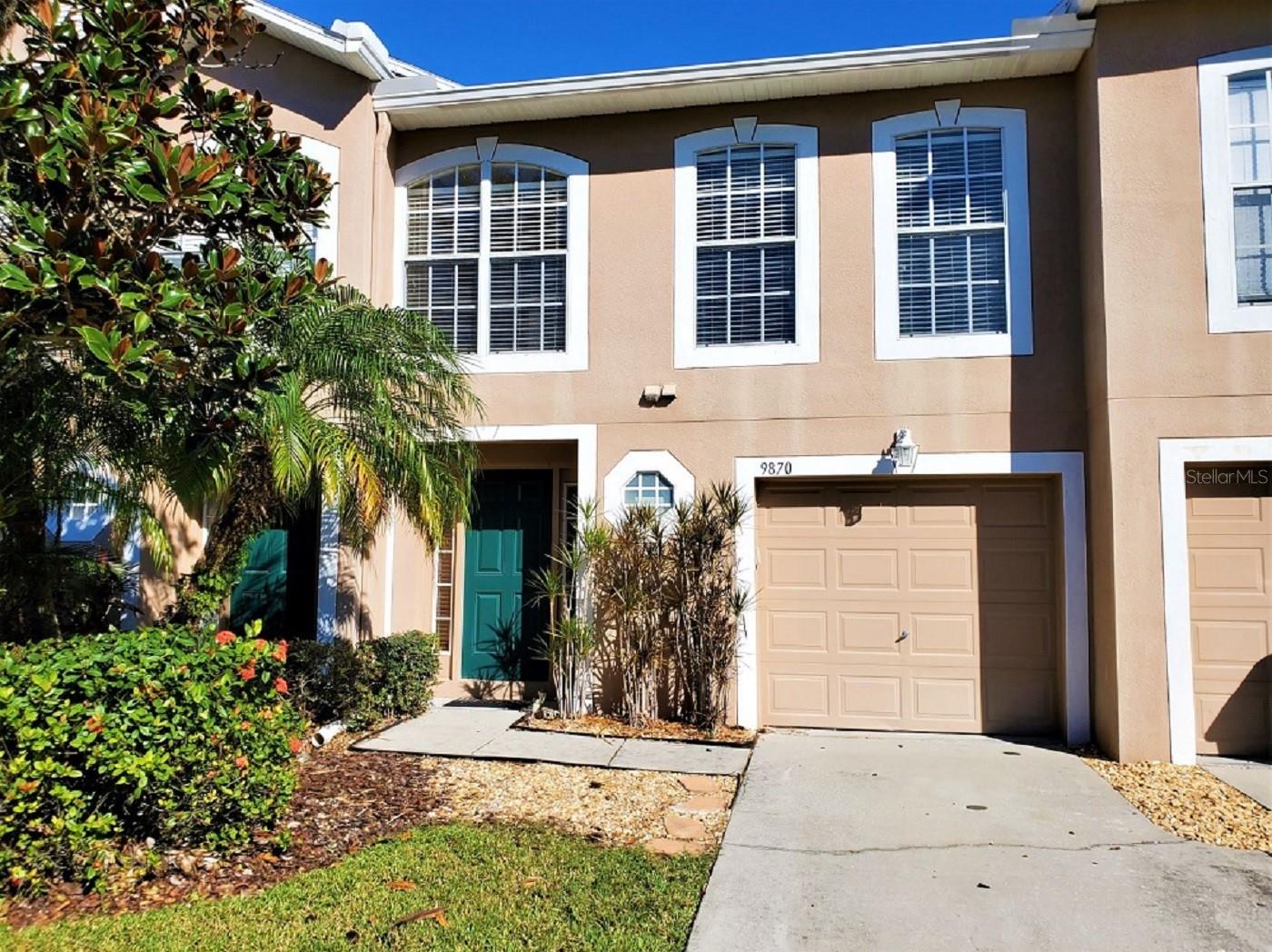 9870 ASHBURN LAKE DR, Tampa FL 33610