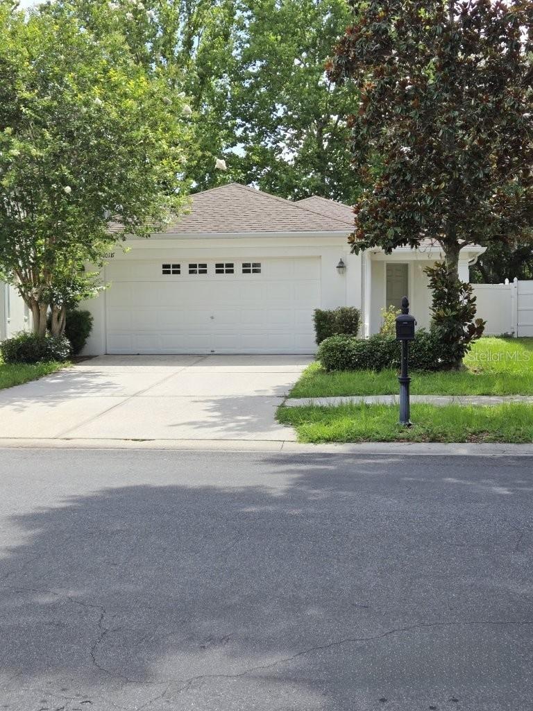 10116 PERTHSHIRE CIR, Land O Lakes FL 34638