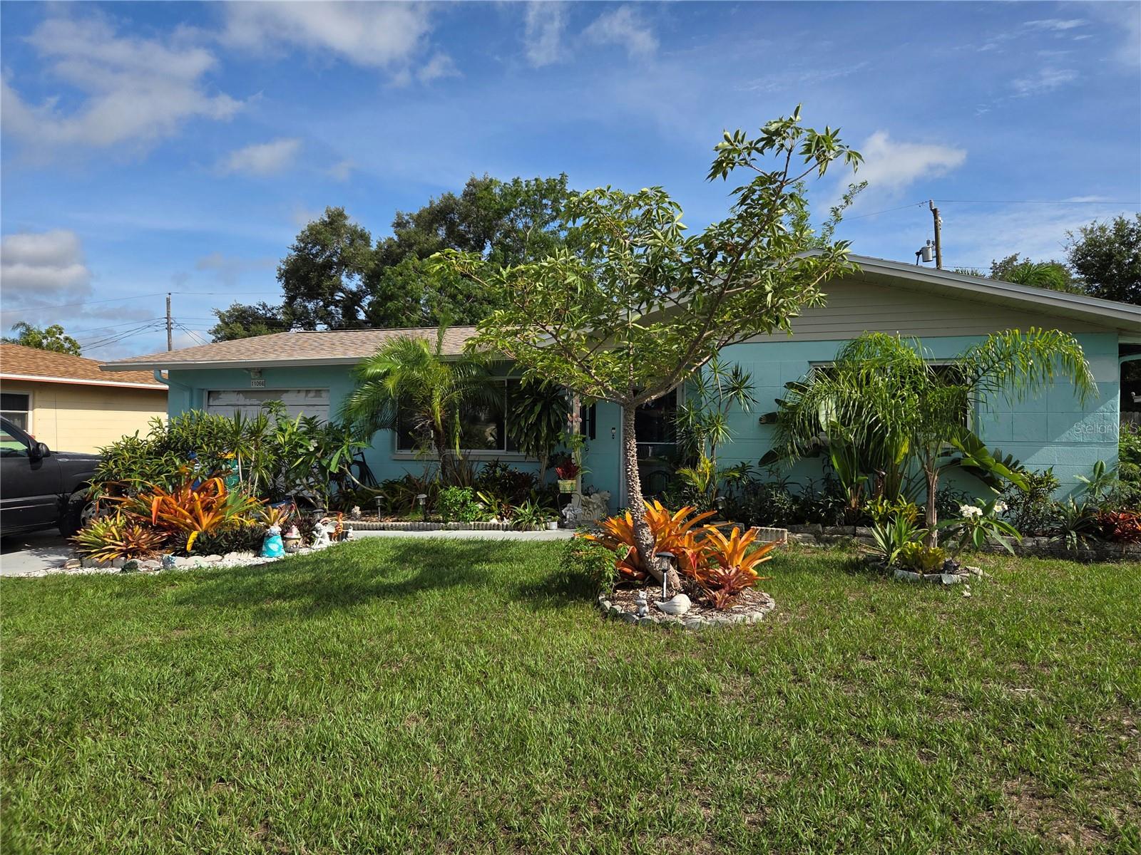 11066 102ND AVE N, Seminole FL 33778