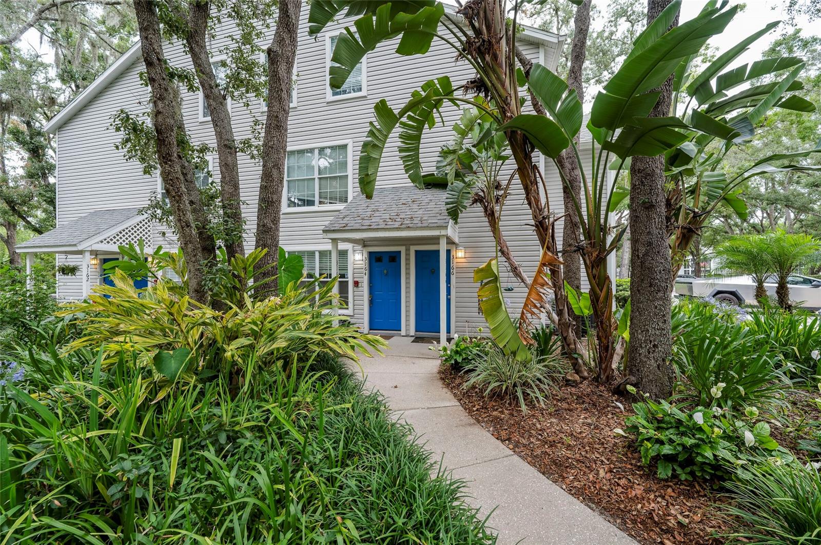 3164 VALLEY OAKS DR #3164, Tampa FL 33618