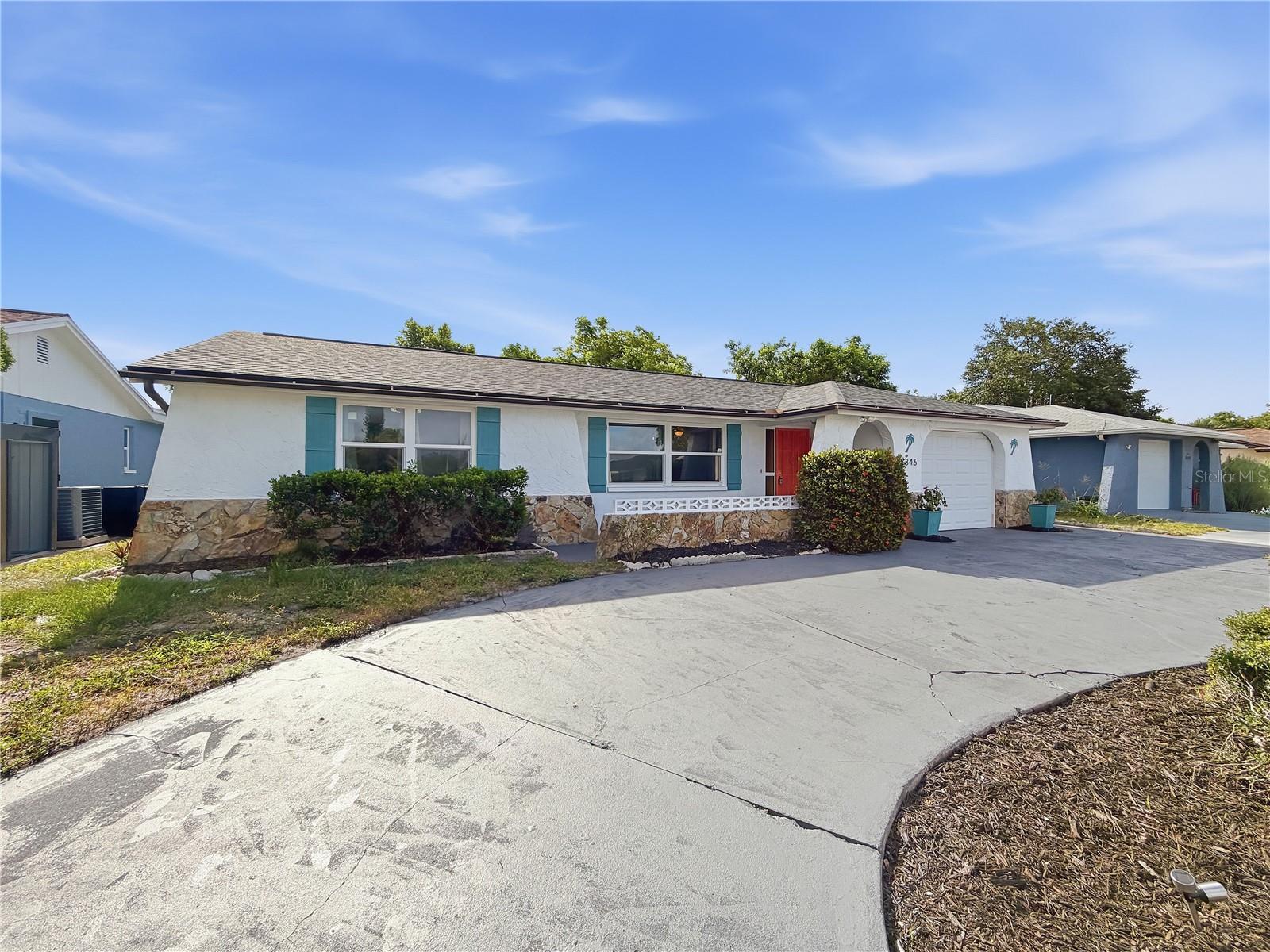 8846 CARMEN LN, Port Richey FL 34668