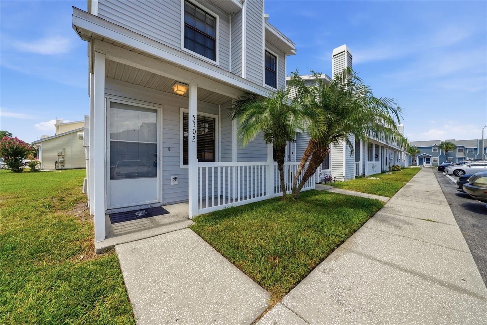 5302 LADYWELL CT, Tampa FL 33624